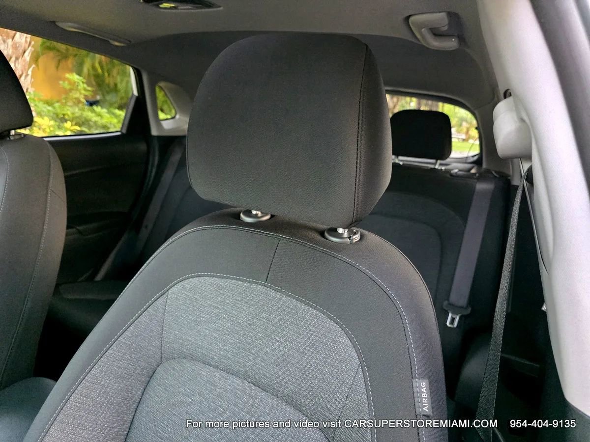 Used 2023 Hyundai Kona SEL FWD image 37