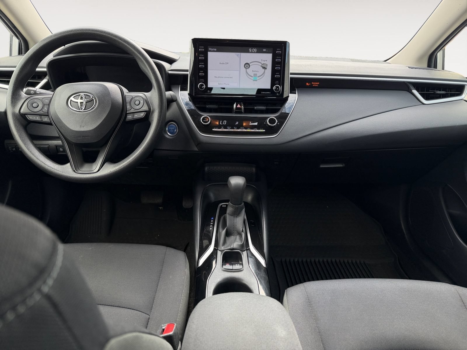 Used 2021 Toyota Corolla LE FWD image 11