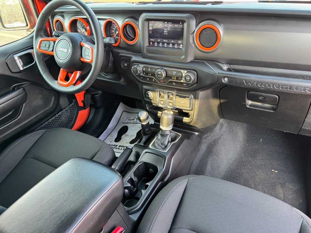 Used 2023 Jeep Wrangler Sport S image 12