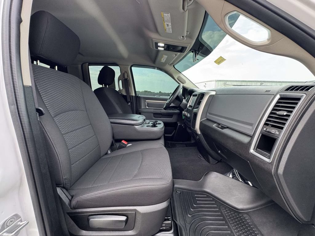 Used 2020 RAM 1500 Warlock AWD/4WD image 15