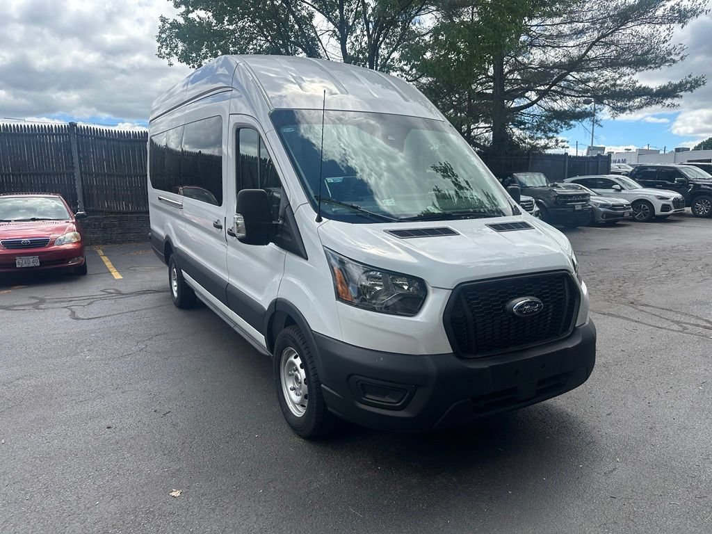 Used 2024 Ford Transit 350 148 High Roof Extended RWD image 3