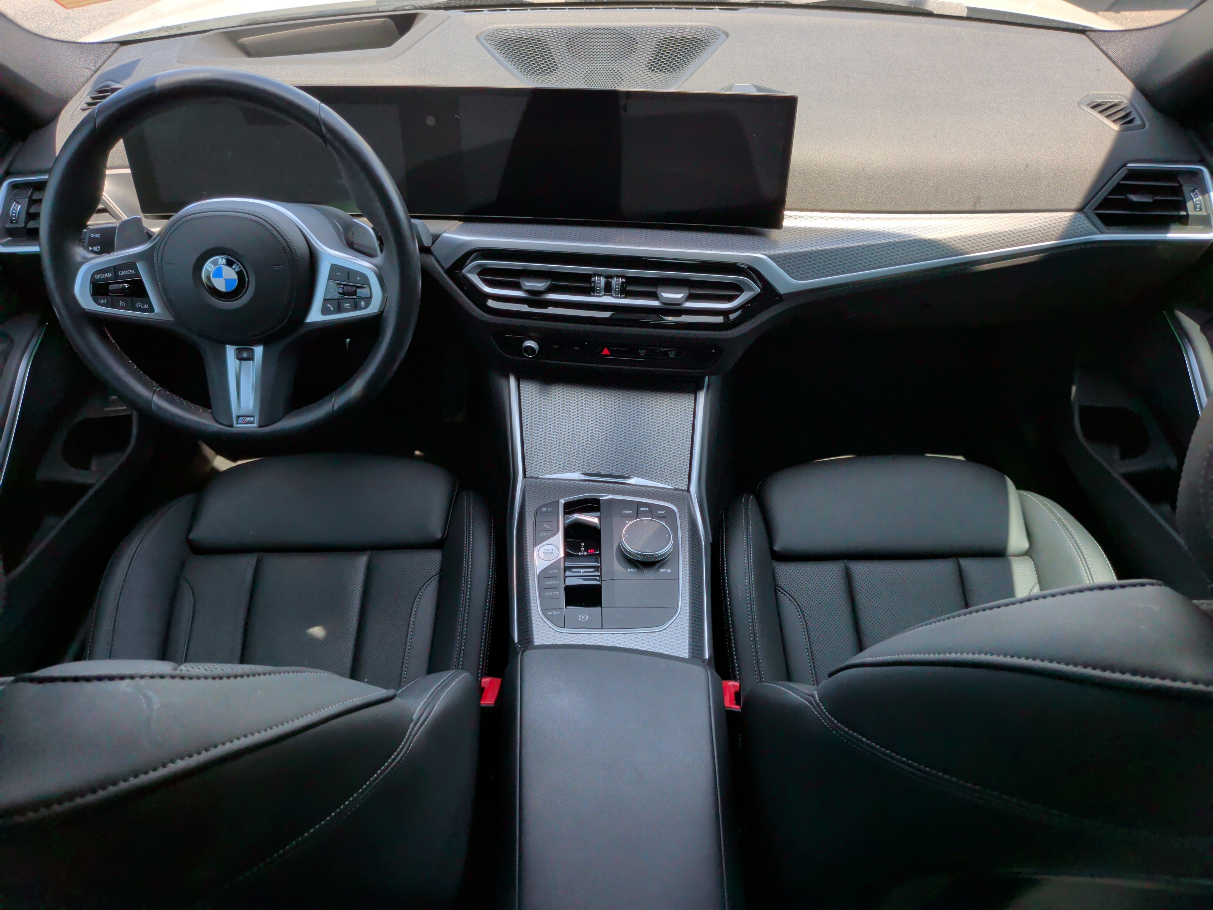 Certified 2023 BMW 330i Sedan w/ M Sport Package RWD image 31