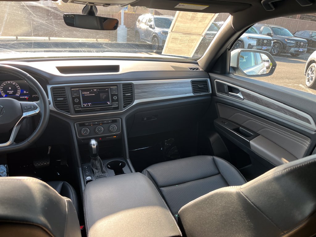 Used 2023 Volkswagen Atlas Cross Sport SE FWD image 30