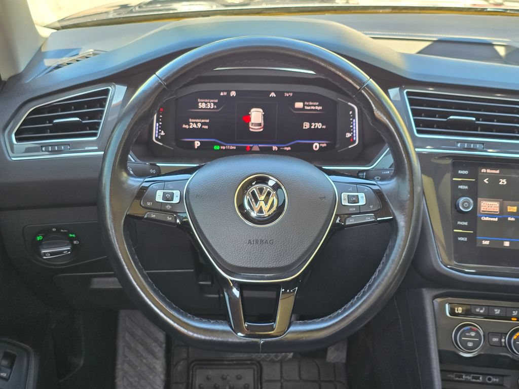 Used 2019 Volkswagen Tiguan SEL Premium AWD/4WD image 7