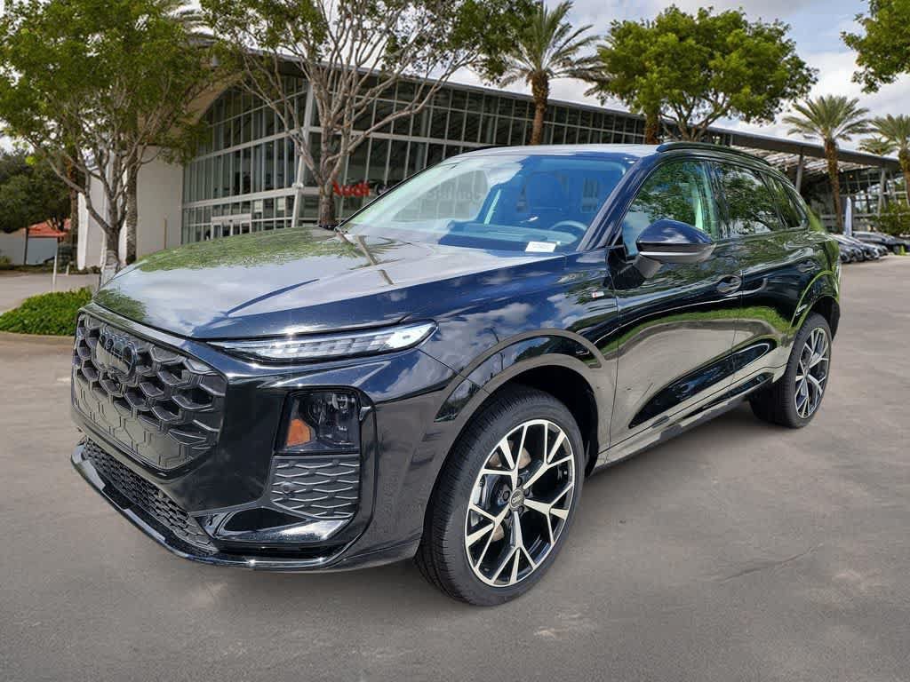 New 2026 Audi Q3 quattro 2.0T AWD/4WD image 1