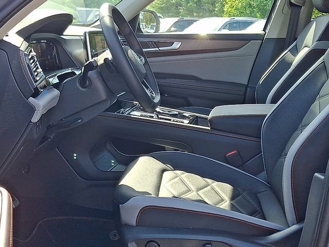New 2026 Volkswagen Atlas Peak Edition AWD/4WD image 9