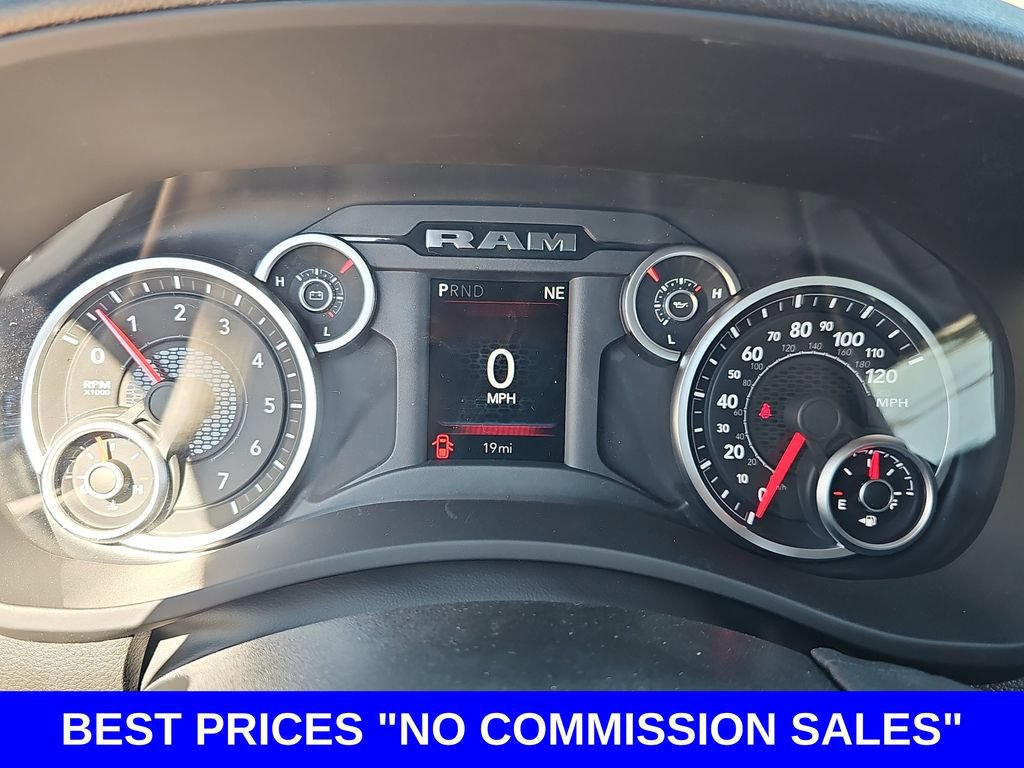 New 2026 RAM 2500 Tradesman w/ Chrome Appearance Group AWD/4WD image 18