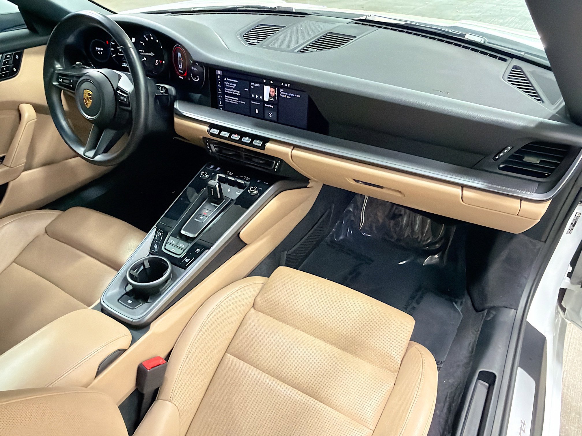 Certified 2020 Porsche 911 Carrera image 14