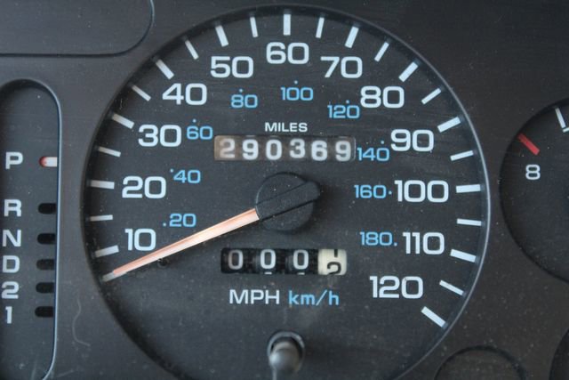 Used 1996 Dodge Ram 3500 Truck 2WD Club Cab image 25