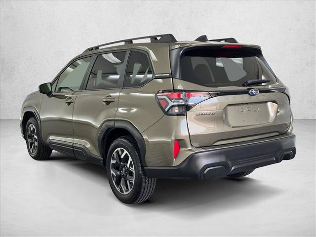 Used 2025 Subaru Forester Premium AWD/4WD image 8