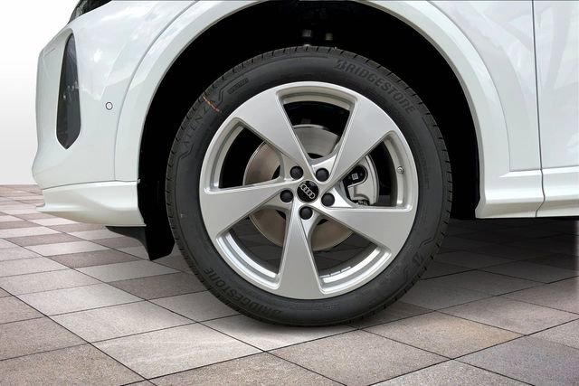 New 2025 Audi Q5 Premium Plus image 11