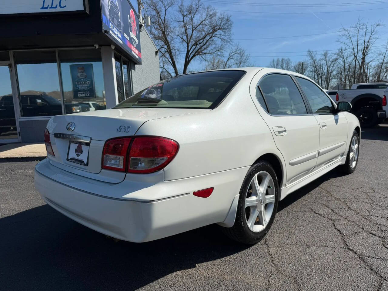 Used 2004 INFINITI I35 image 8