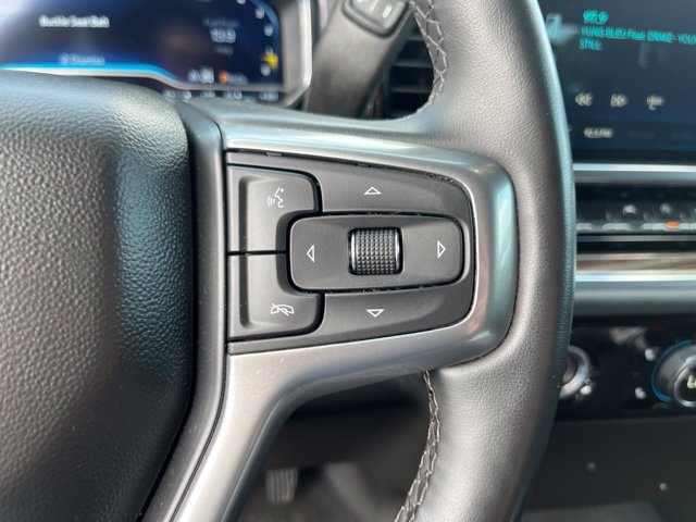 Used 2023 Chevrolet Silverado 1500 LT AWD/4WD image 22