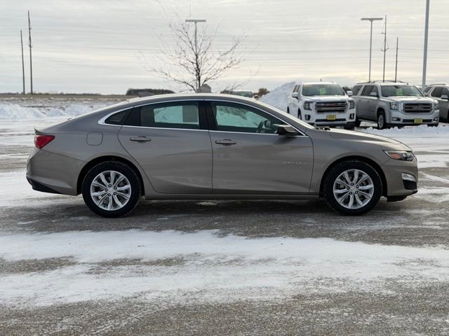 Used 2025 Chevrolet Malibu LT image 7