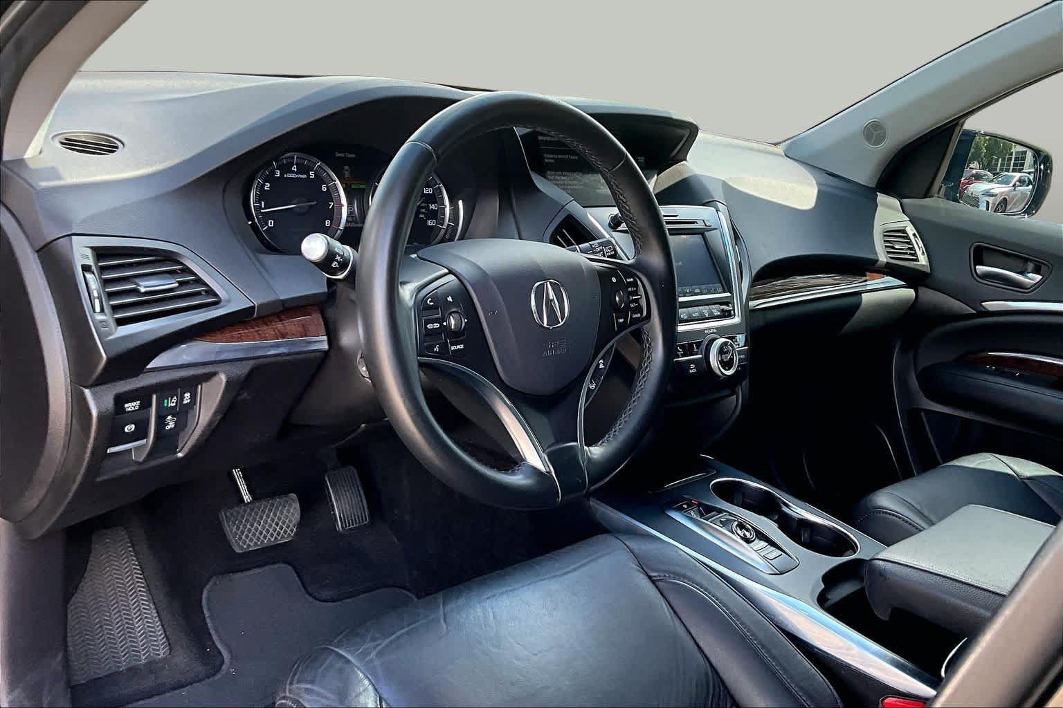 Used 2020 Acura MDX SH-AWD image 17