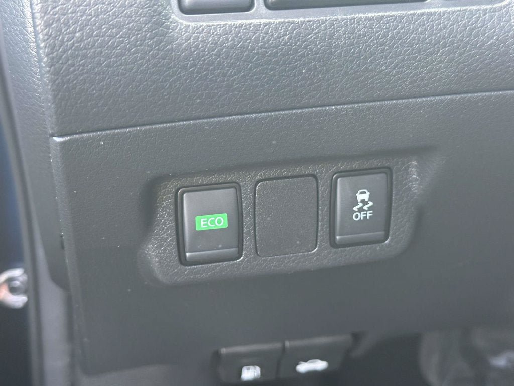 Used 2019 Nissan Sentra S FWD image 29