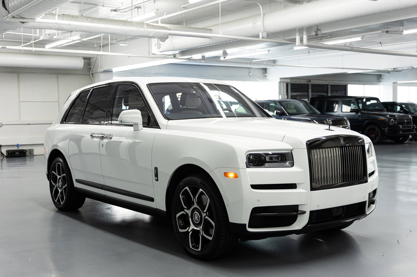 Certified 2023 Rolls-Royce Cullinan Black Badge w/ Driver's Package AWD/4WD image 7