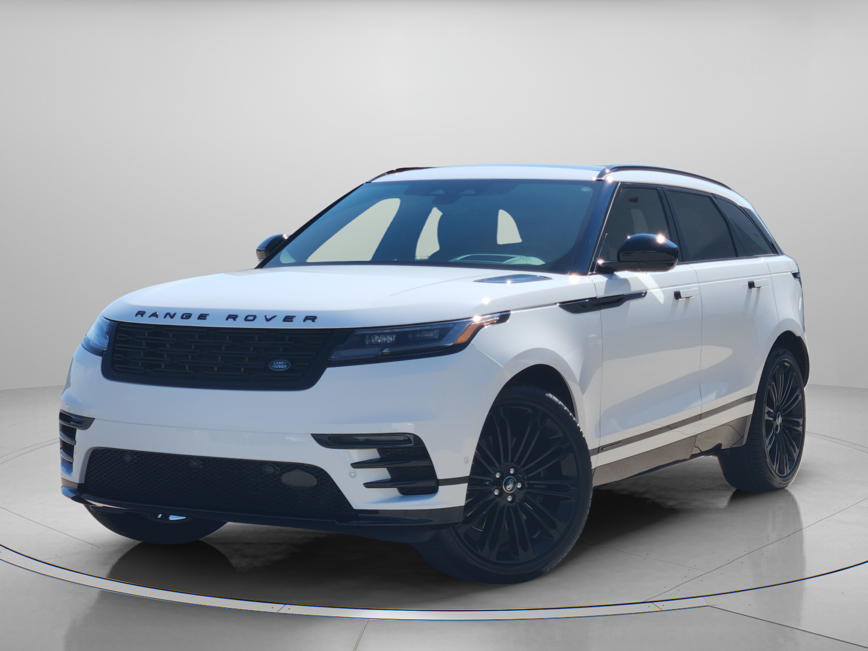 New 2026 Land Rover Range Rover Velar Belgravia AWD/4WD image 1