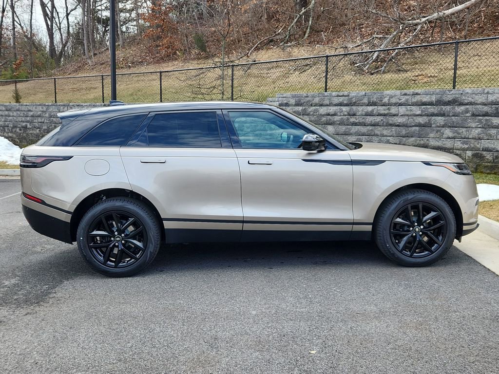 Used 2026 Land Rover Range Rover Velar S AWD/4WD image 11