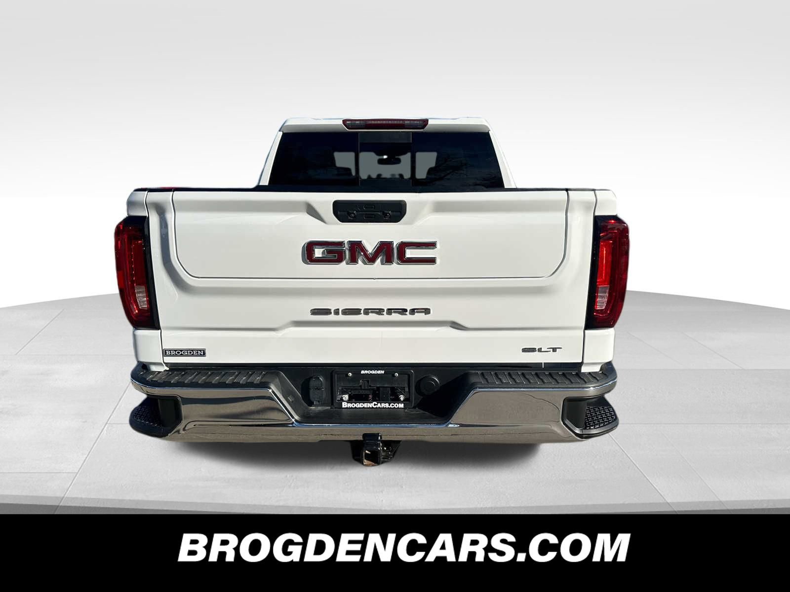 Used 2021 GMC Sierra 1500 SLT image 4