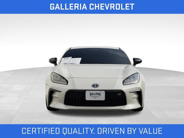 Used 2025 Toyota GR86 w/ ALL Weather Mat Package (TMS) RWD image 3