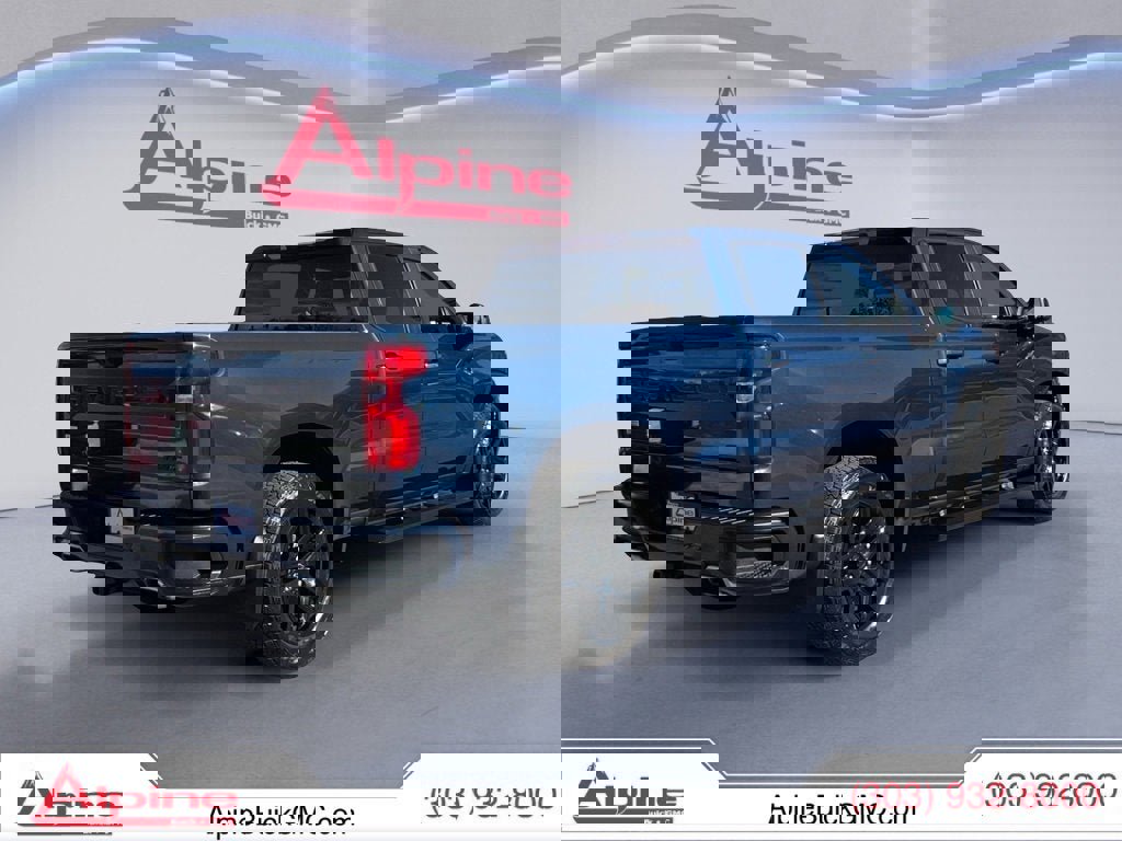 Used 2023 Chevrolet Silverado 1500 RST image 5