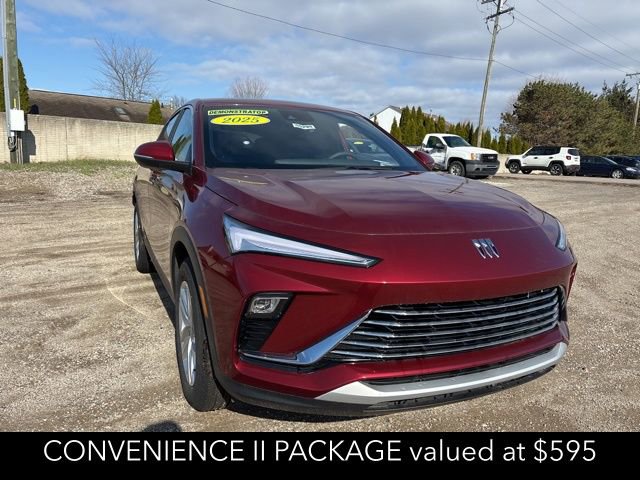 Used 2025 Buick Envista Preferred w/ Convenience II Package image 4