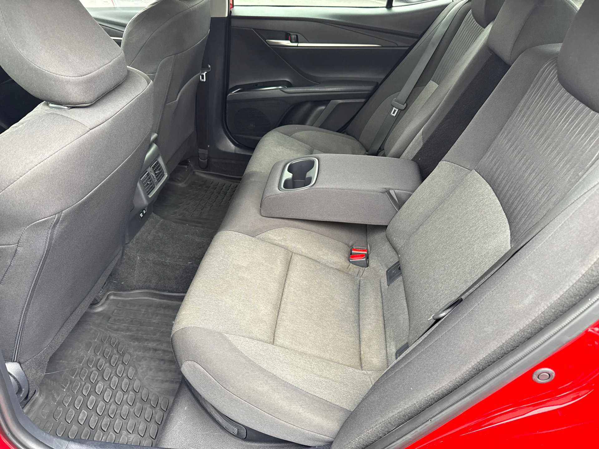 Certified 2025 Toyota Camry LE FWD image 18