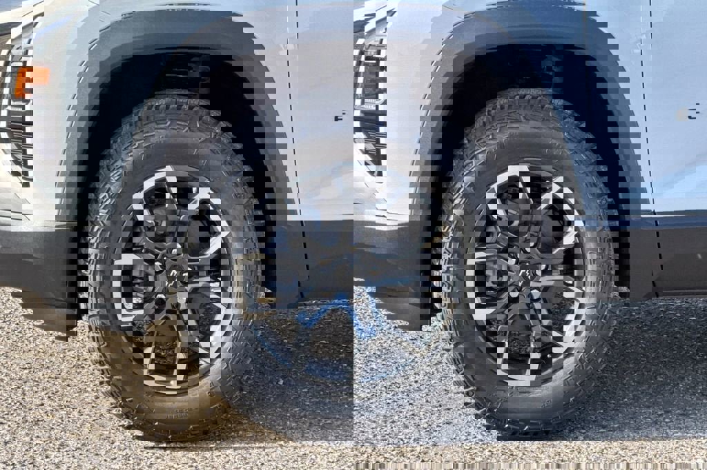 New 2026 Chevrolet Equinox ACTIV image 26