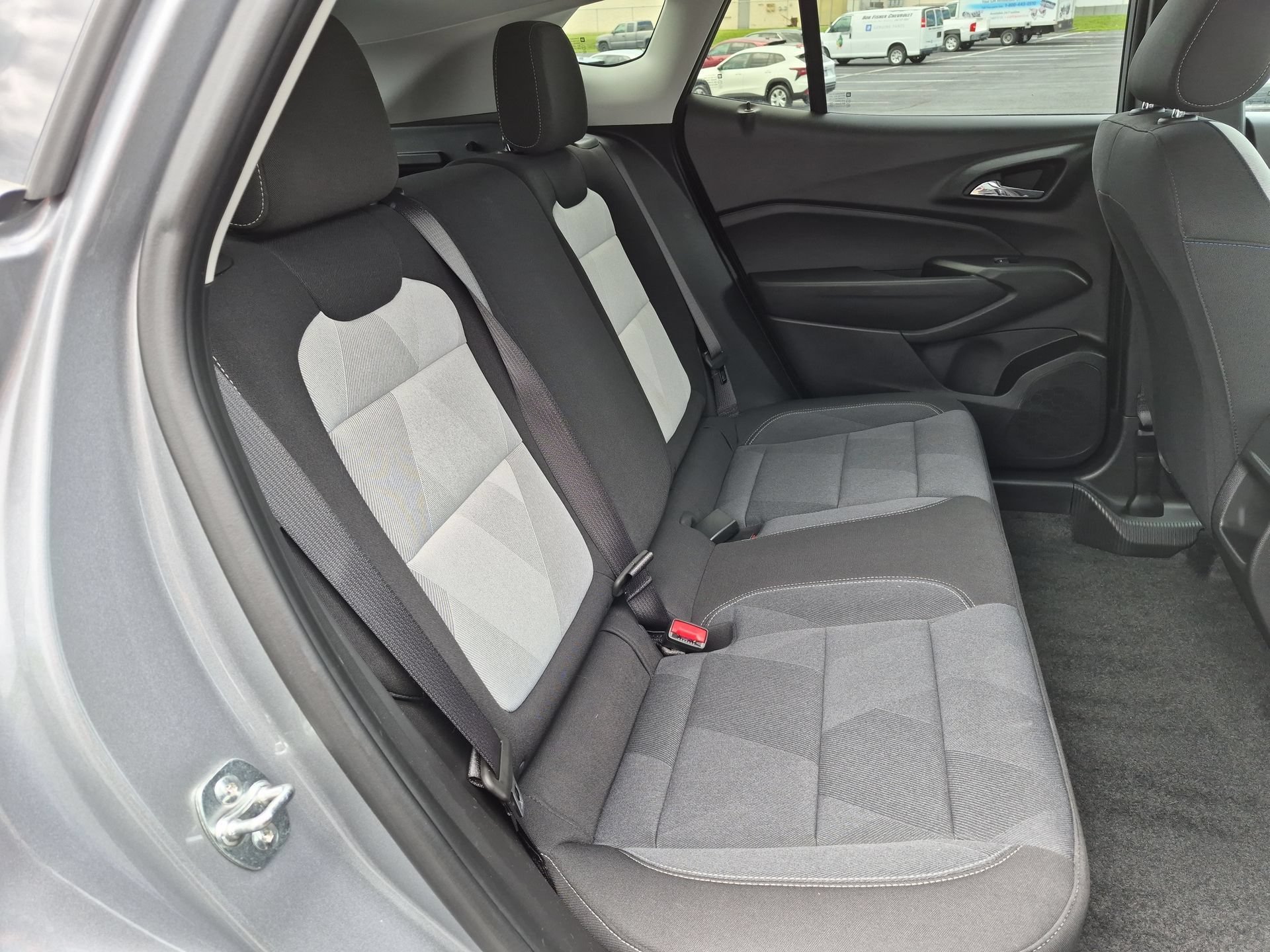 Certified 2025 Chevrolet Trax LS FWD image 26