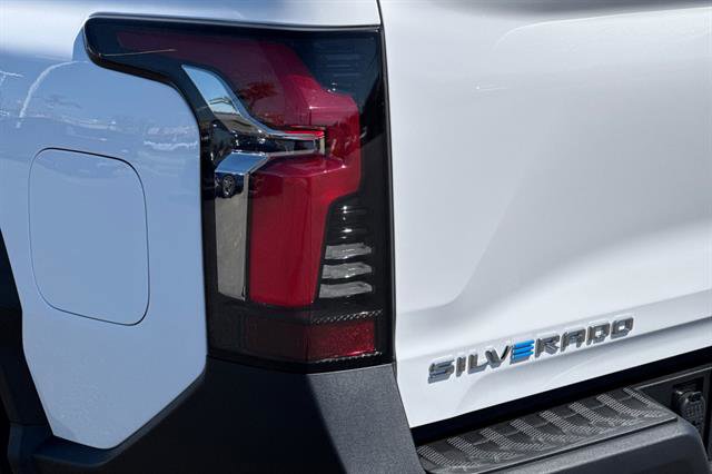 New 2026 Chevrolet Silverado EV LT image 30