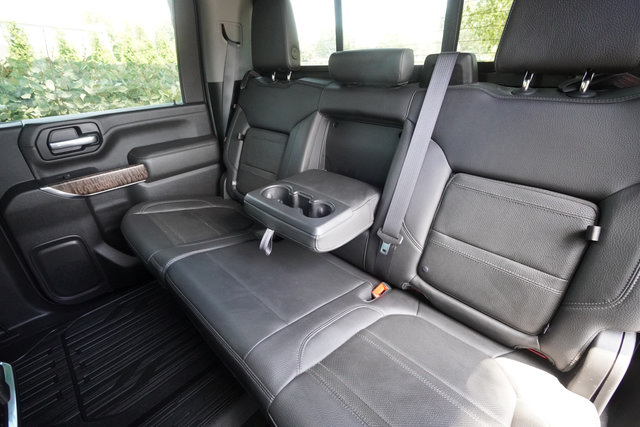 Used 2024 GMC Sierra 2500 AT4 w/ AT4 Preferred Package AWD/4WD image 27