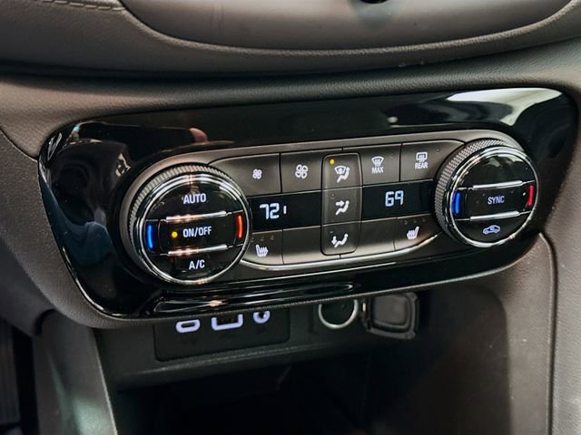 Used 2023 Buick Encore GX Select image 15