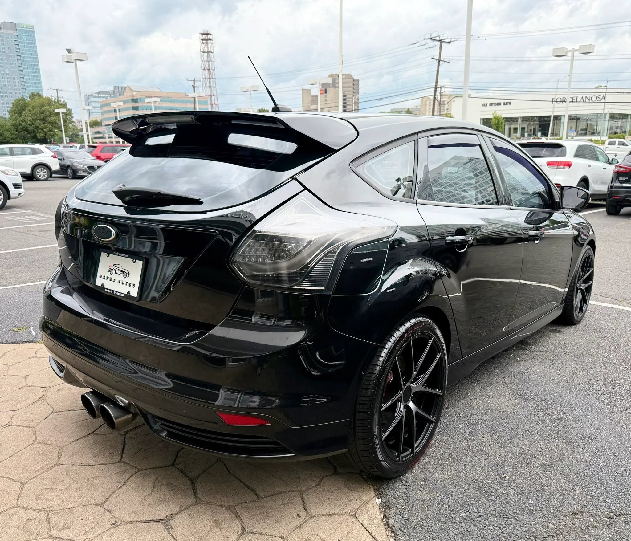 Used 2014 Ford Focus ST w/ Equipment Group 202A FWD image 7