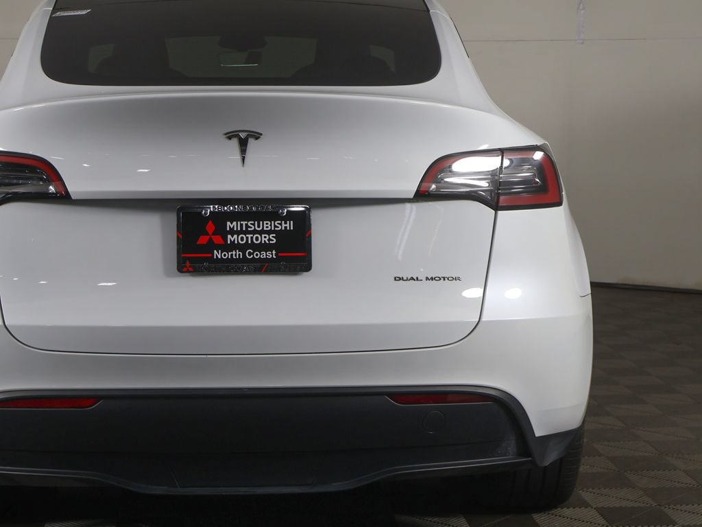 Used 2023 Tesla Model Y Long Range AWD/4WD image 17