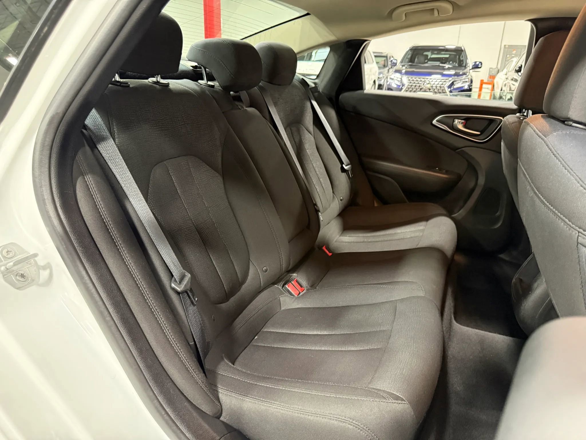 Used 2017 Chrysler 200 LX FWD image 50