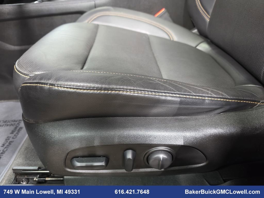 Used 2019 Chevrolet Traverse Premier w/ Driver Confidence II Package image 29