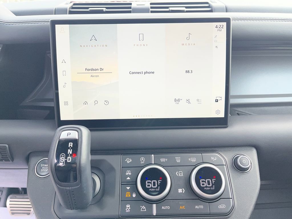 Used 2025 Land Rover Defender 110 Sedona Red Edition image 17