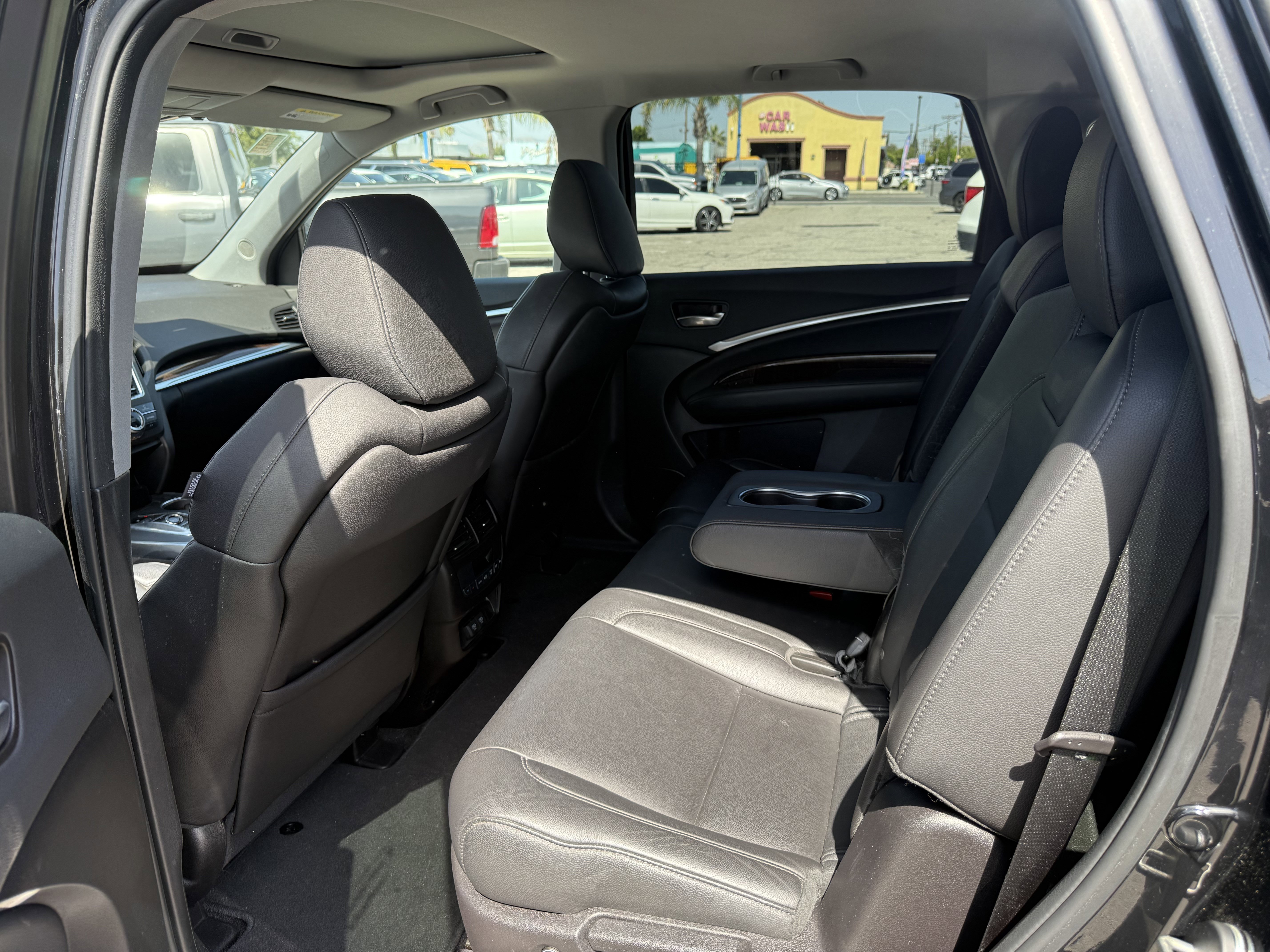Used 2018 Acura MDX SH-AWD image 18