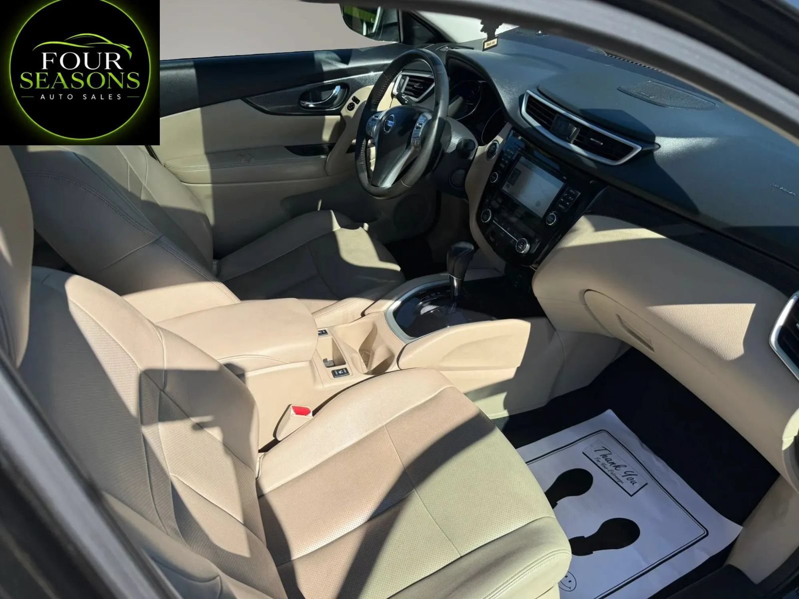 Used 2016 Nissan Rogue SL w/ SL Premium Package FWD image 10