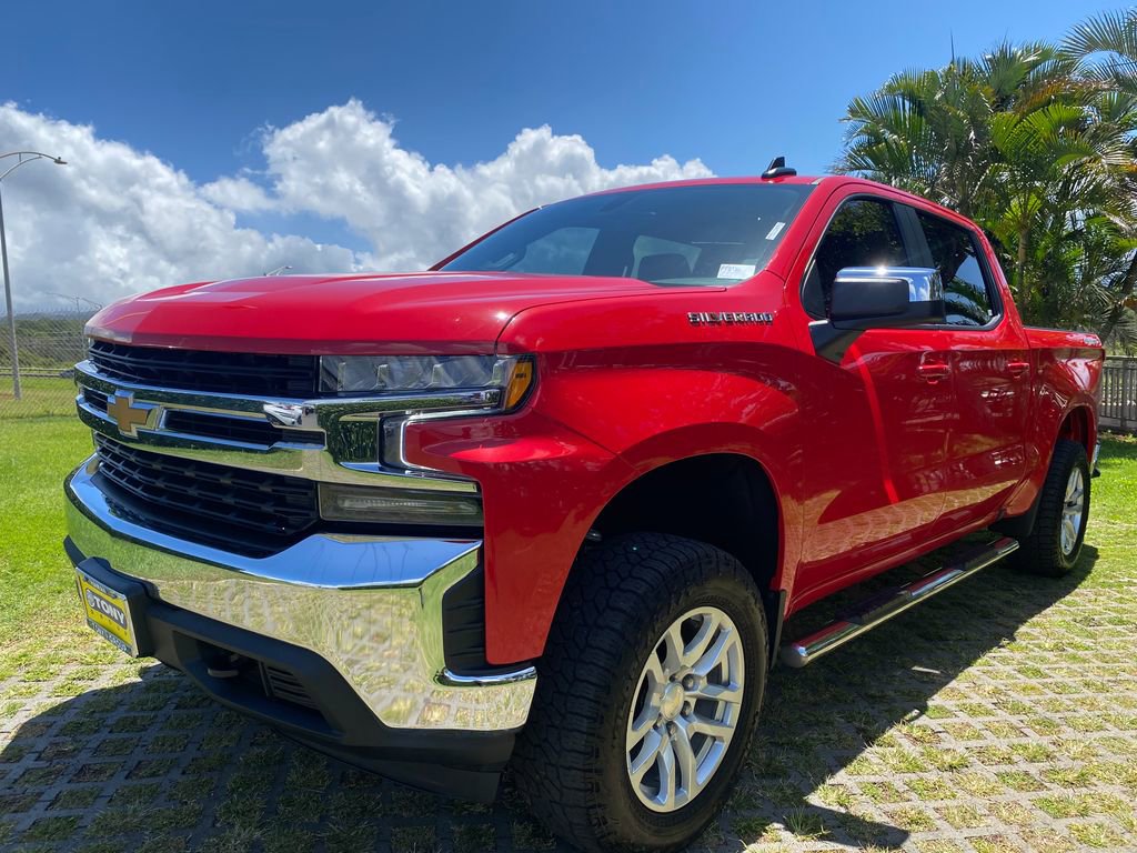 Used 2021 Chevrolet Silverado 1500 LT AWD/4WD image 3