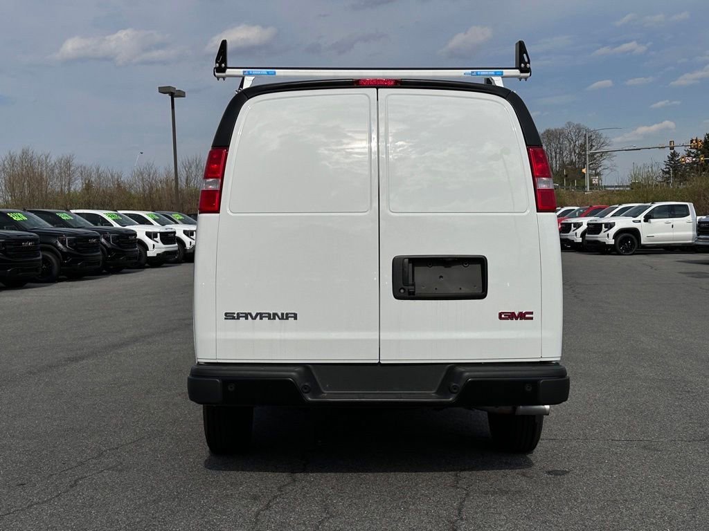 New 2025 GMC Savana 2500 w/ Driver Convenience Package RWD image 8
