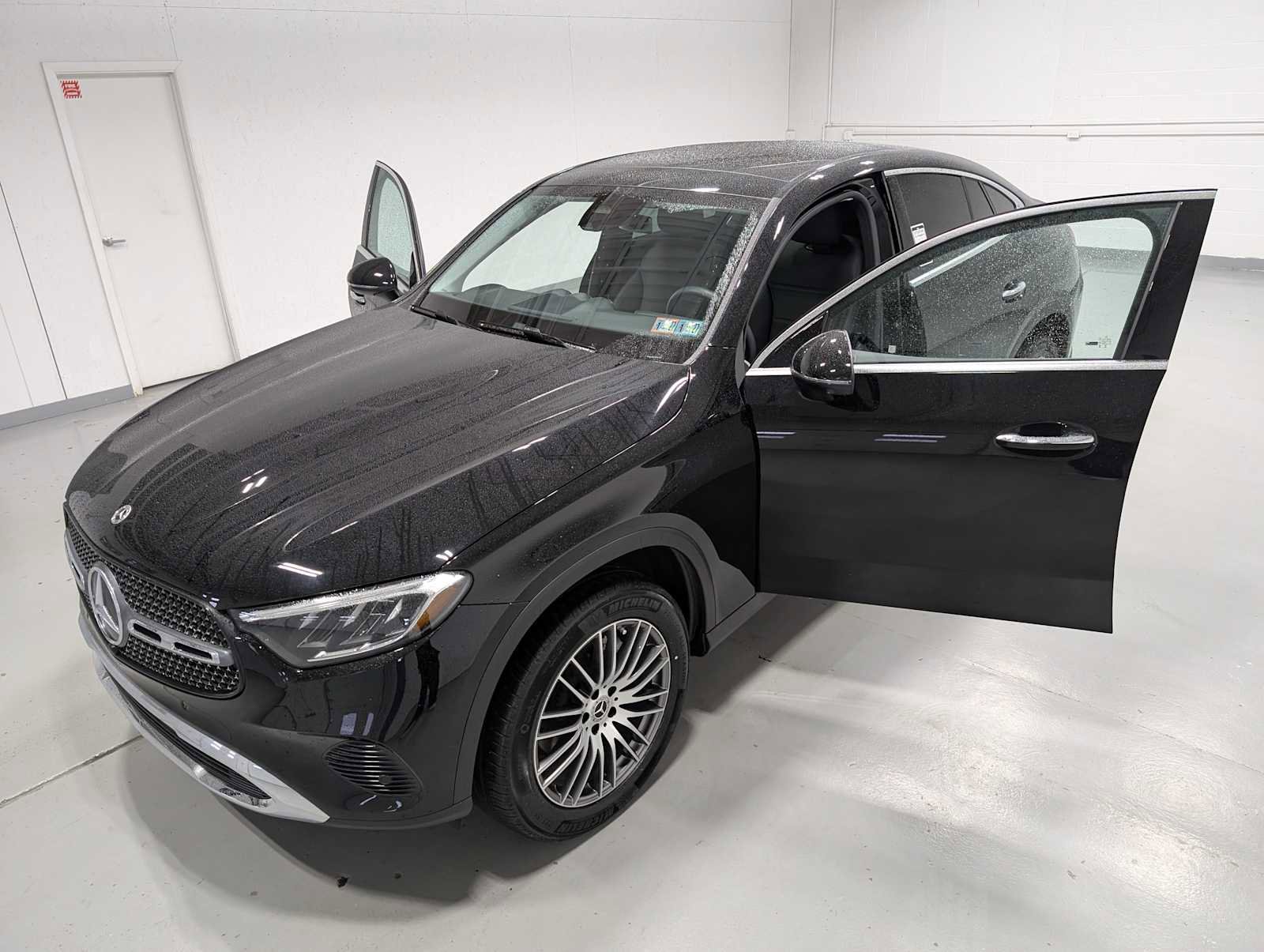 Certified 2025 Mercedes-Benz GLC 300 GLC 300 image 15