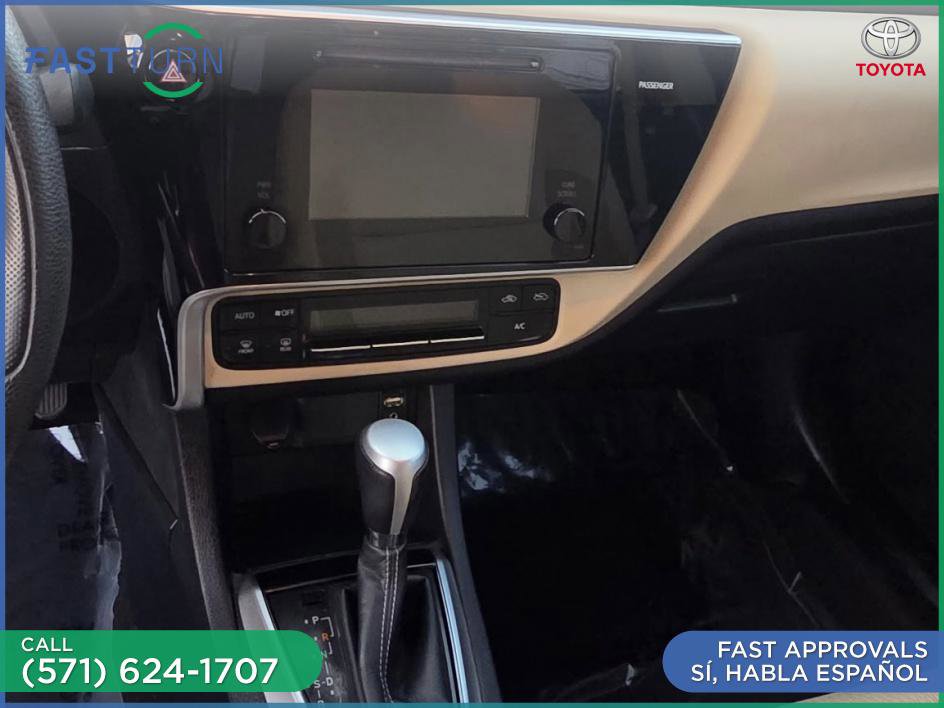 Used 2017 Toyota Corolla LE w/ Carpet Mat Package (TMS) image 17