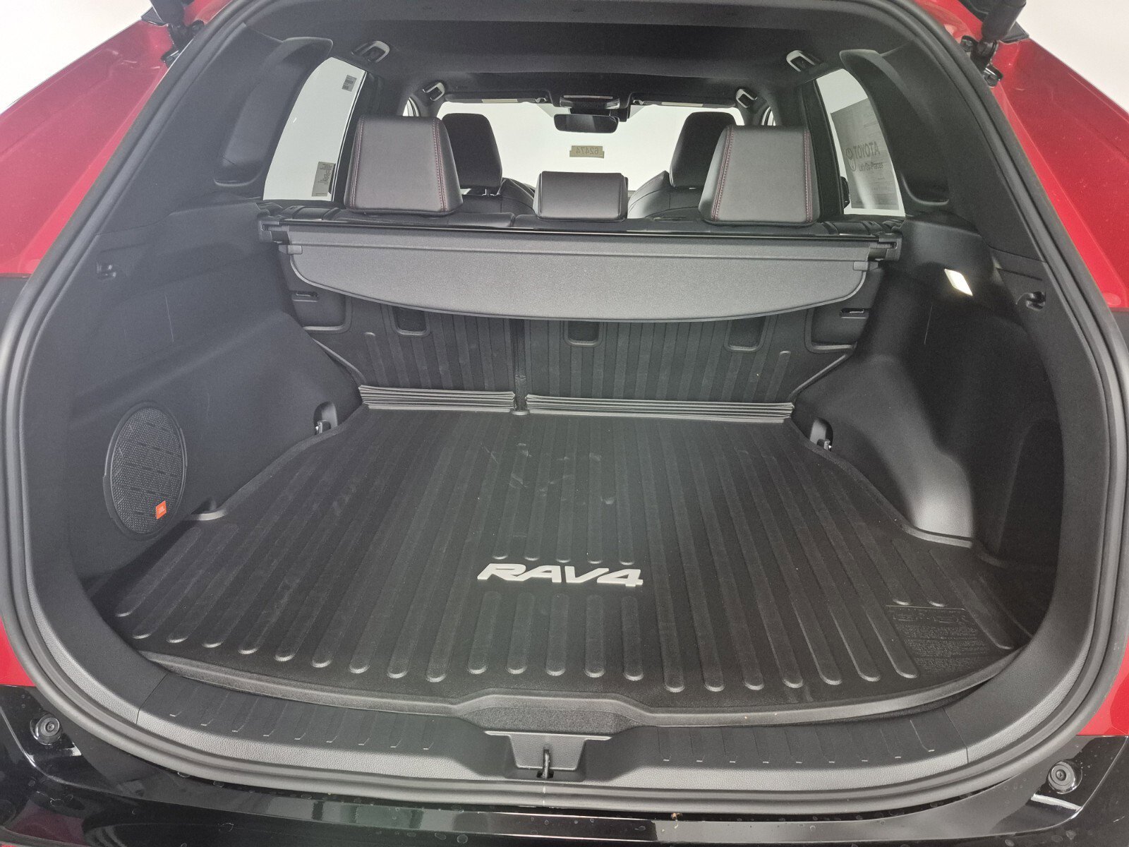 New 2025 Toyota RAV4 XSE image 5