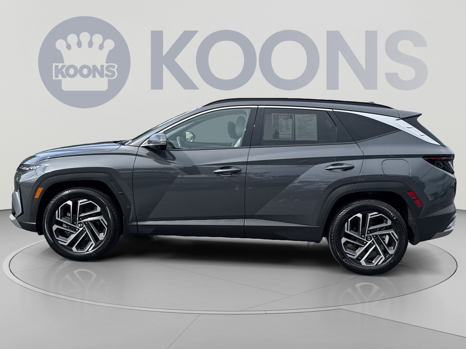 Certified 2025 Hyundai Tucson Limited AWD/4WD image 2