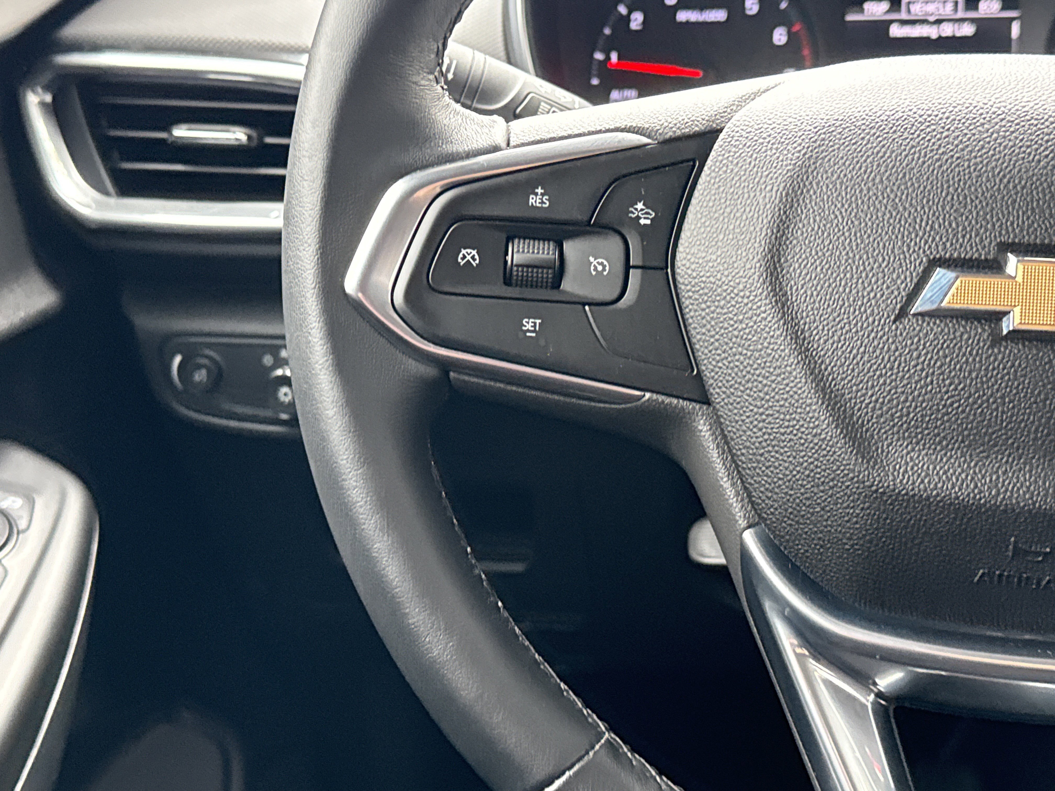 Used 2021 Chevrolet TrailBlazer LT w/ Premium Seating Package image 19