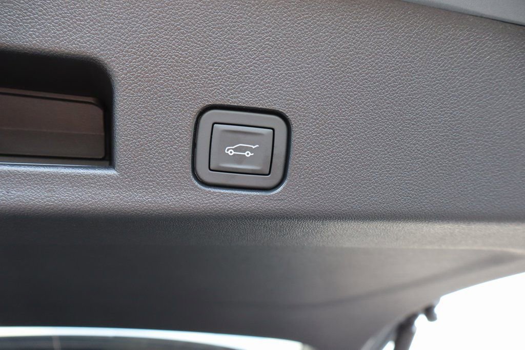 New 2026 Chevrolet Traverse LT w/ Driver Confidence Package image 26