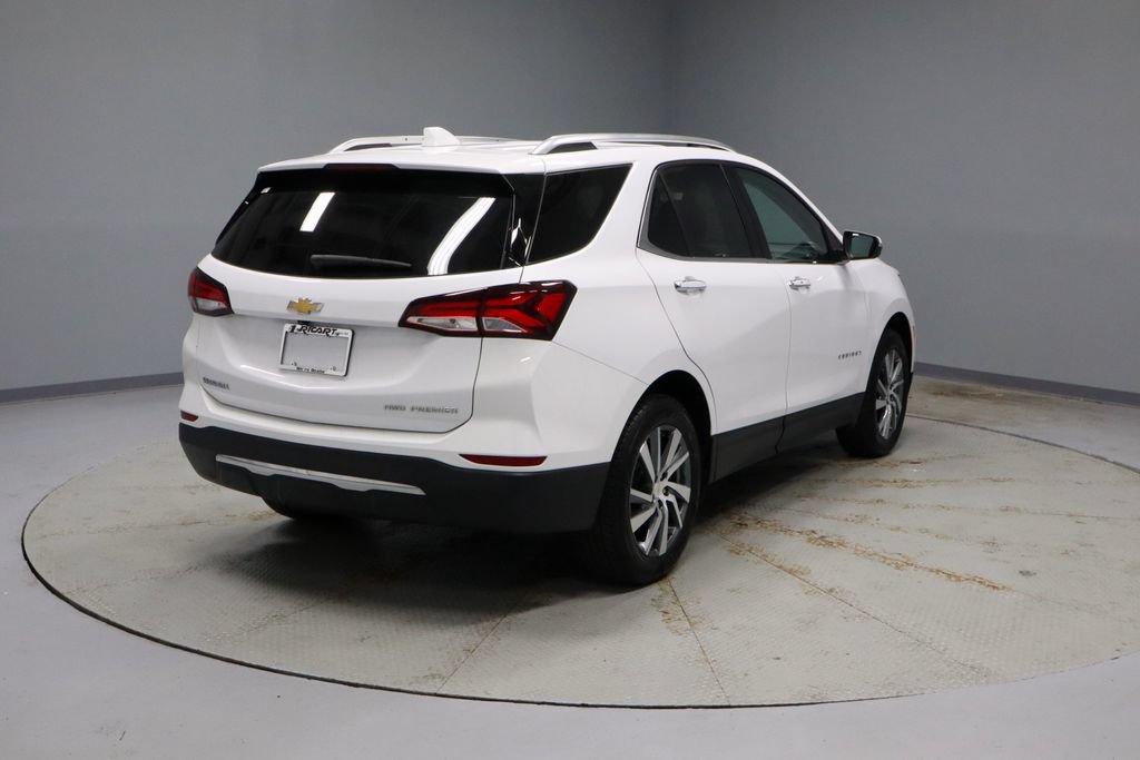 Used 2024 Chevrolet Equinox Premier AWD/4WD image 11