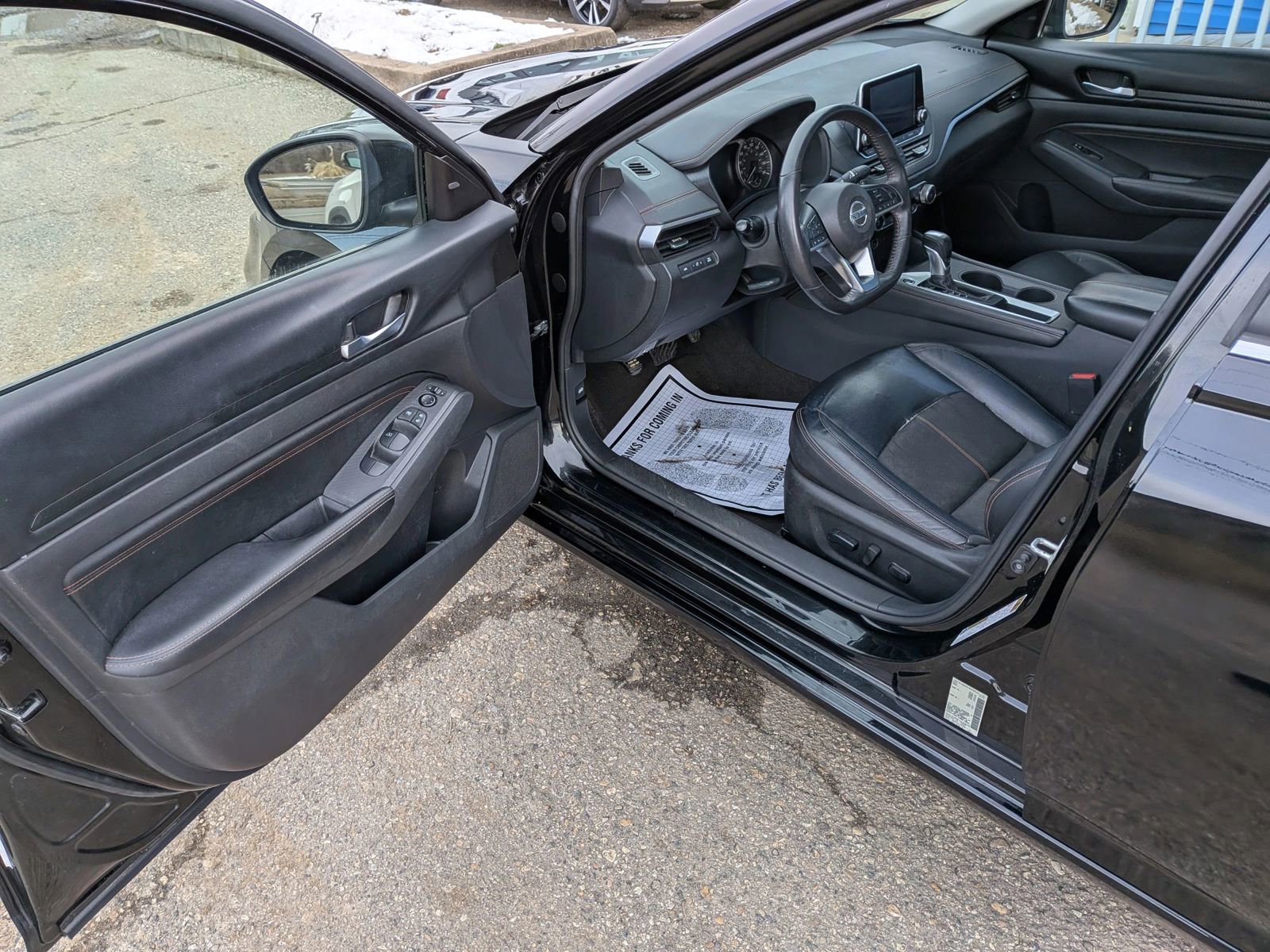 Used 2022 Nissan Altima 2.0 SR image 18